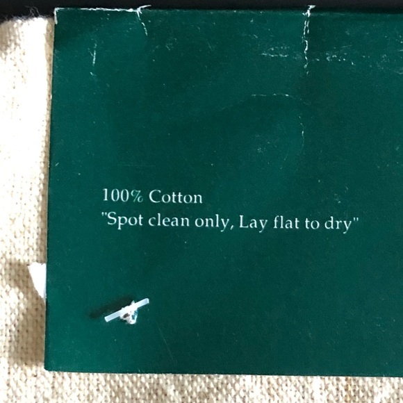 LAST ONE LEFT! Sunflowers 100% Cotton Table Runner - Picture 3 of 11